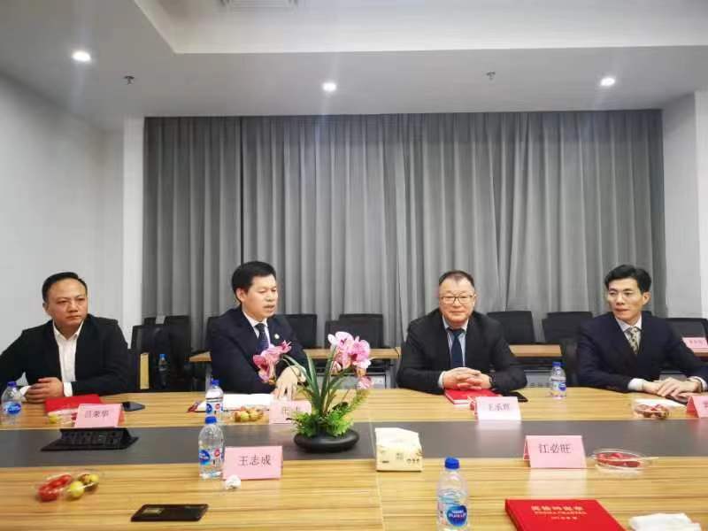 1665738753153322.jpg 0e6295a1f144a14cd7e3bfb8dfb2460.jpg